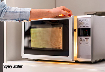 What’s inside a microwave? What makes it tick